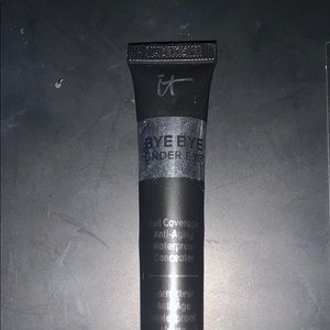 IT Cosmetics Bye Bye Under Eye (Light)